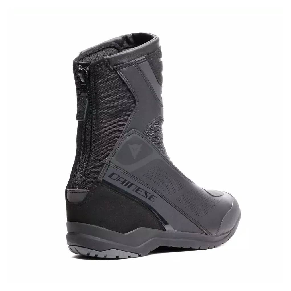DAINESE BLACKWING GTX MOTORCYCLE BOOTS