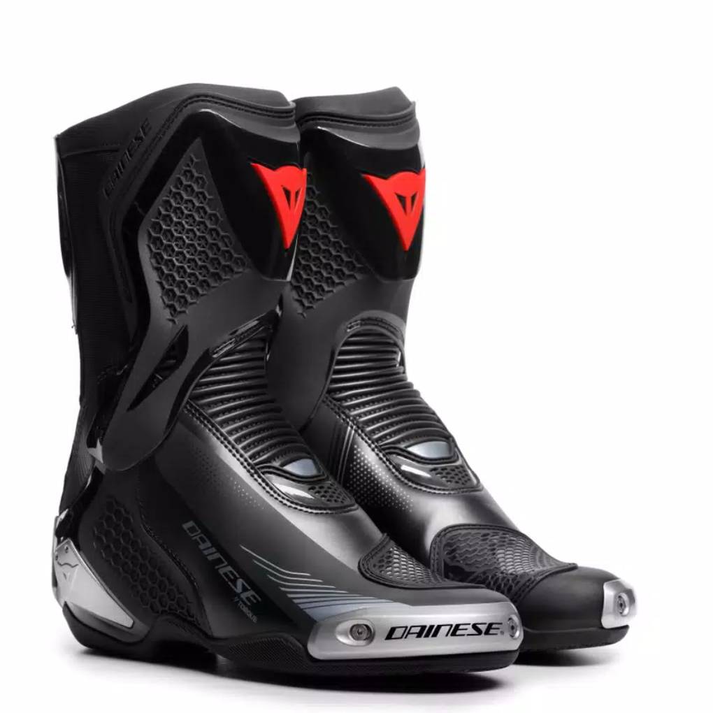 DAINESE TORQUE 4 - WOMEN RACING AND ROAD MOTORCYCLE BOOTS