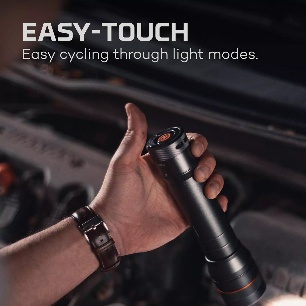 NEBO NEWTON 1500 LUMEN FLASHLIGHT