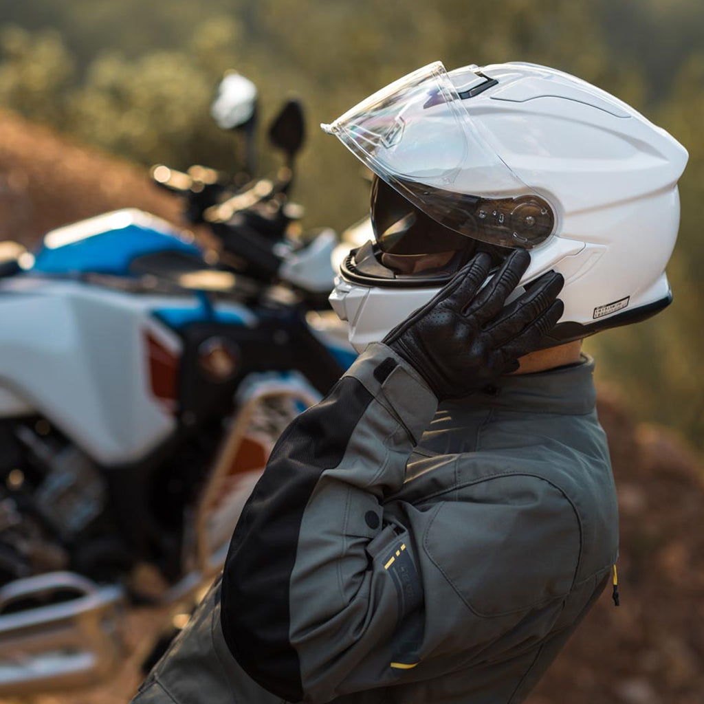 SHOEI GT-AIR 3 MOTORCYCLE FULL FACE HELMET