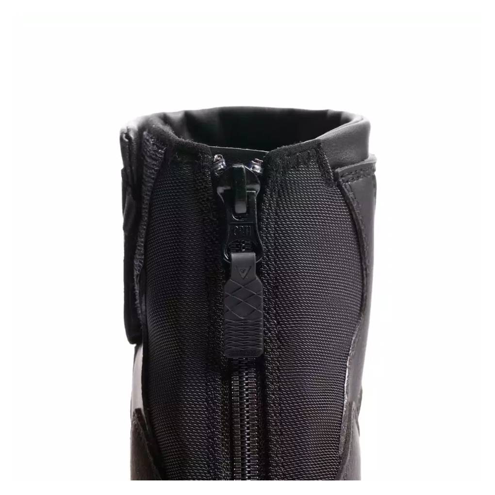 DAINESE BLACKWING GTX MOTORCYCLE BOOTS