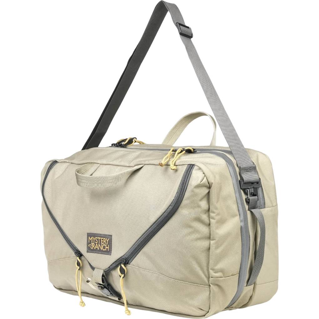 MYSTERY RANCH 3 WAY EXPANDABLE BRIEFCASE - 27L