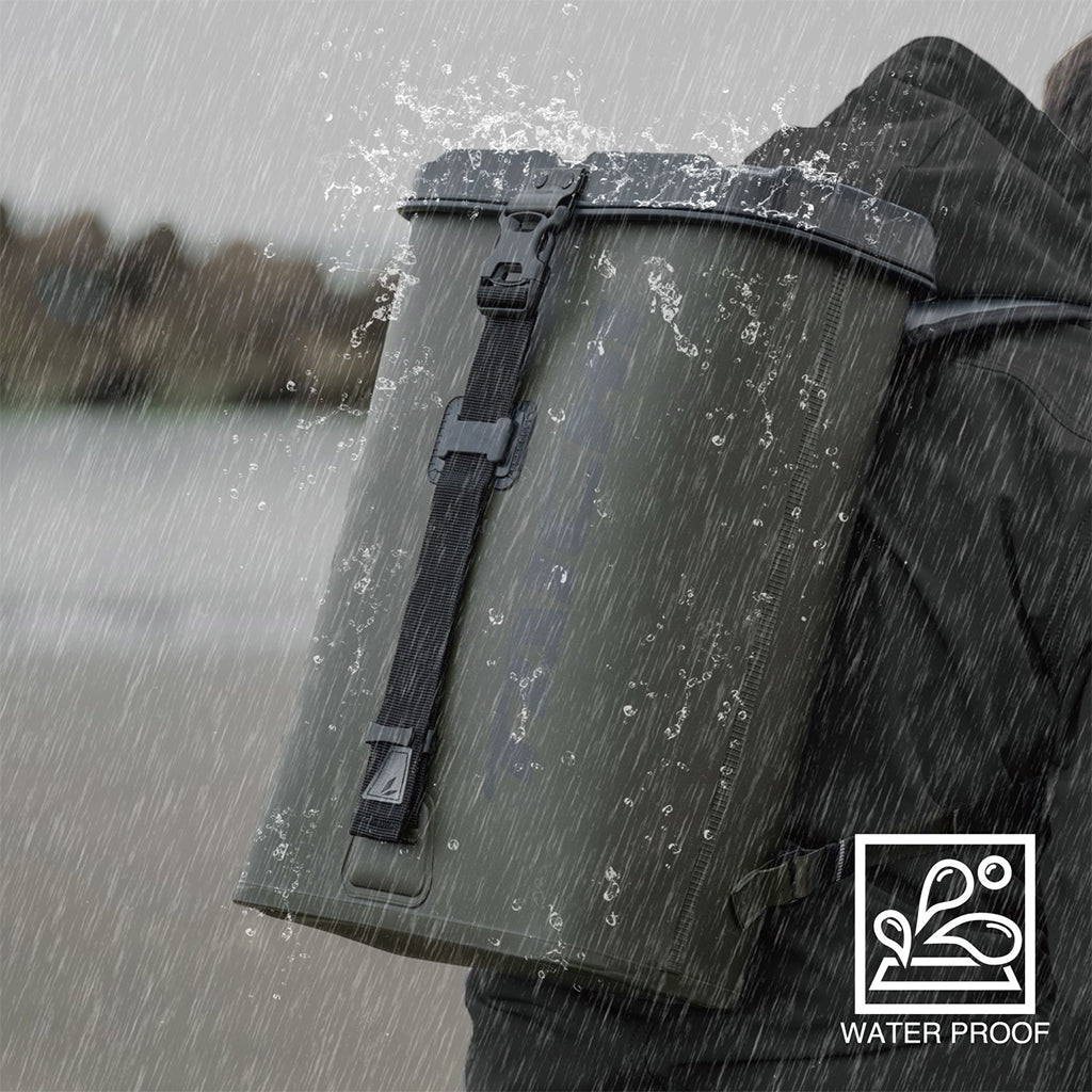 TAICHI RSB290 WATERPROFF BUCKET MOTORCYCLE BACKPACK