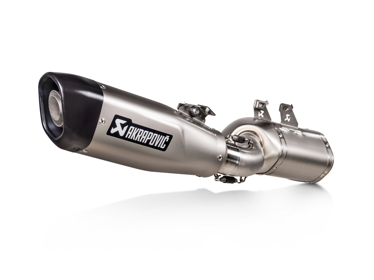 AKRAPOVIC KAWASAKI Z650 RS 2022-2024 EXHAUST SLIP-ON