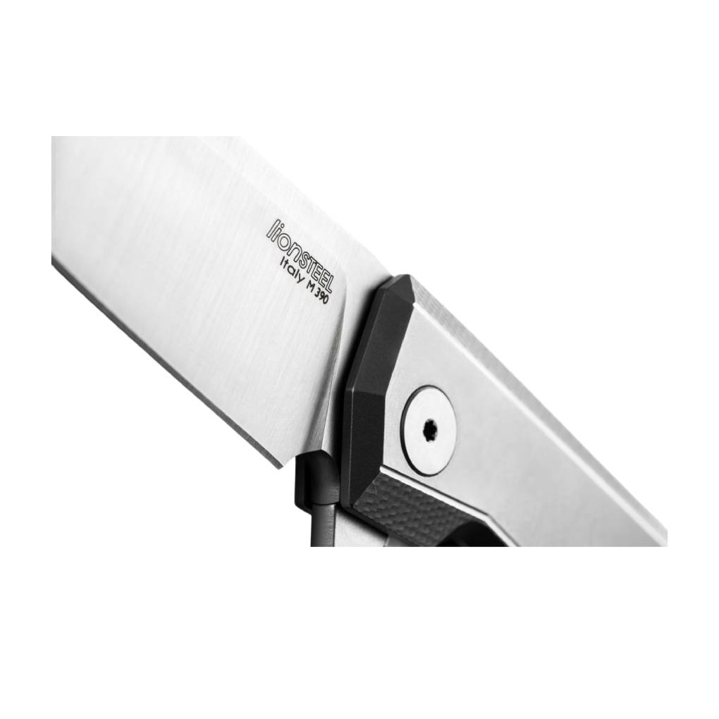 LIONSTEEL FOLDING KNIFE MYTO TITANIUM