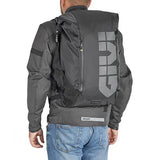 GIVI EA148B RUCKSACK W/ ROLL TOP CLOSURE (20L)